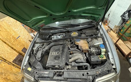 Audi A4, 1998 год, 360 000 рублей, 12 фотография