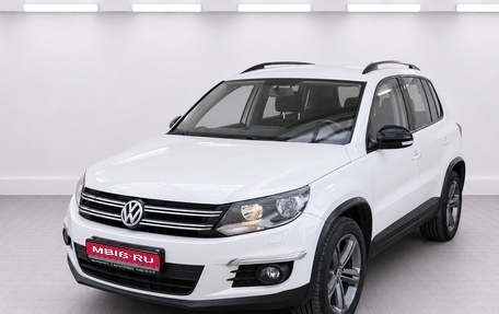 Volkswagen Tiguan I, 2016 год, 1 950 000 рублей, 1 фотография