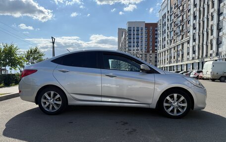 Hyundai Solaris II рестайлинг, 2013 год, 1 150 000 рублей, 4 фотография