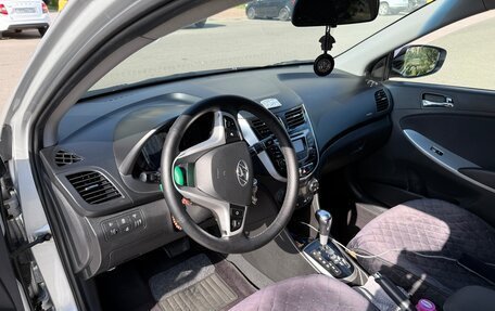 Hyundai Solaris II рестайлинг, 2013 год, 1 150 000 рублей, 13 фотография