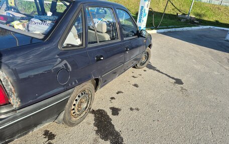 Daewoo Nexia I рестайлинг, 2006 год, 100 000 рублей, 9 фотография