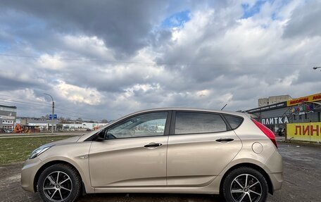 Hyundai Solaris II рестайлинг, 2012 год, 650 000 рублей, 2 фотография