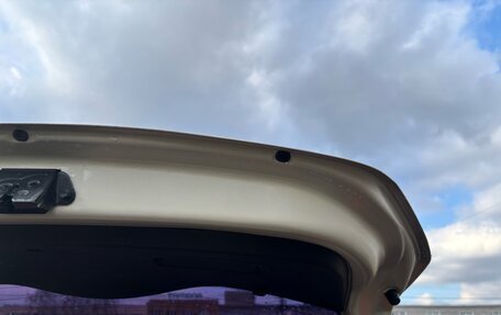 Hyundai Solaris II рестайлинг, 2012 год, 650 000 рублей, 19 фотография