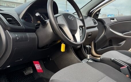 Hyundai Solaris II рестайлинг, 2012 год, 650 000 рублей, 7 фотография