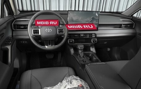 Toyota RAV4, 2026 год, 4 450 000 рублей, 6 фотография