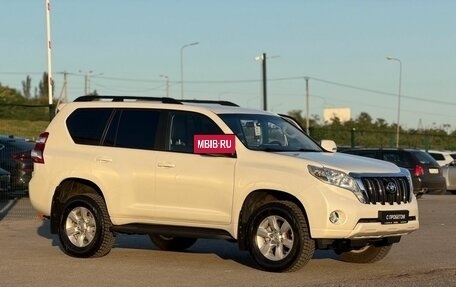 Toyota Land Cruiser Prado 150 рестайлинг 2, 2015 год, 3 980 000 рублей, 6 фотография