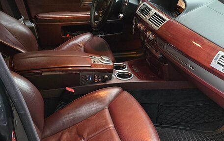 BMW 7 серия, 2006 год, 980 000 рублей, 17 фотография