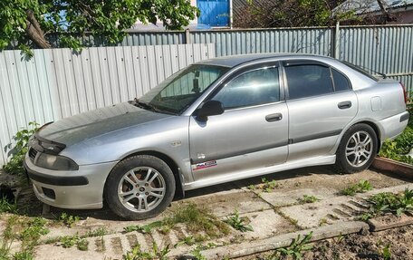 Mitsubishi Carisma I, 2003 год, 300 000 рублей, 2 фотография