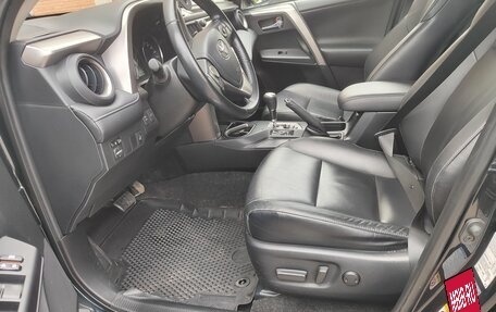 Toyota RAV4, 2016 год, 2 489 000 рублей, 4 фотография