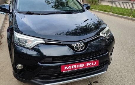 Toyota RAV4, 2016 год, 2 489 000 рублей, 11 фотография