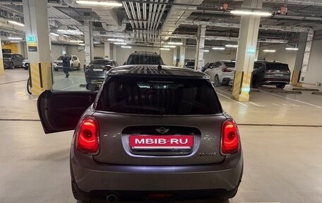 MINI Hatch, 2016 год, 1 300 000 рублей, 4 фотография