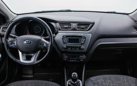KIA Rio III рестайлинг, 2013 год, 950 000 рублей, 13 фотография