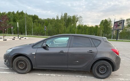 Opel Astra J, 2013 год, 550 000 рублей, 3 фотография