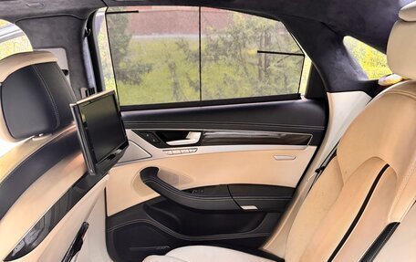 Audi S8, 2013 год, 2 750 000 рублей, 13 фотография
