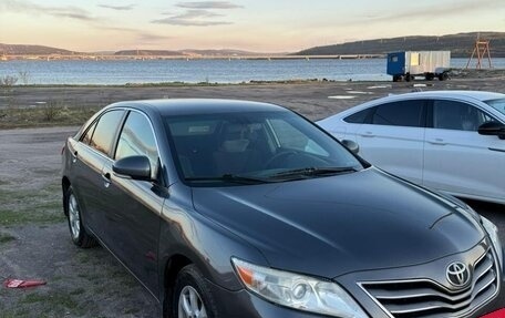 Toyota Camry, 2010 год, 1 480 000 рублей, 2 фотография