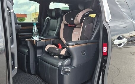 Toyota Alphard III, 2016 год, 3 500 000 рублей, 14 фотография