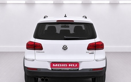 Volkswagen Tiguan I, 2016 год, 1 950 000 рублей, 3 фотография