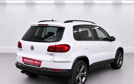 Volkswagen Tiguan I, 2016 год, 1 950 000 рублей, 4 фотография