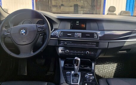 BMW 5 серия, 2012 год, 1 350 000 рублей, 13 фотография