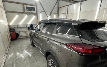 Geely Atlas, 2024 год, 2 400 000 рублей, 3 фотография