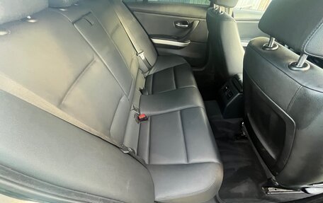 BMW 3 серия, 2009 год, 1 300 000 рублей, 21 фотография