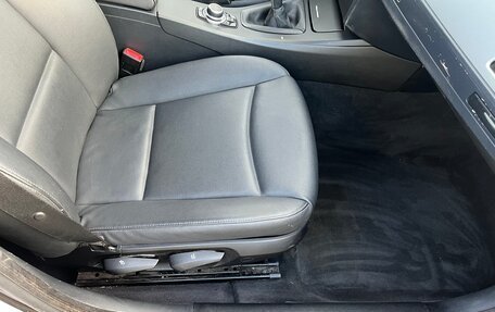 BMW 3 серия, 2009 год, 1 300 000 рублей, 25 фотография