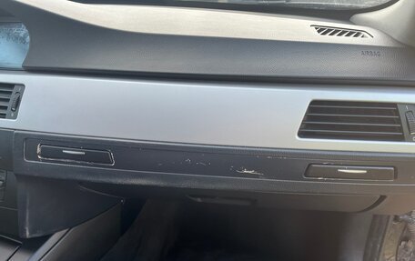 BMW 3 серия, 2009 год, 1 300 000 рублей, 27 фотография
