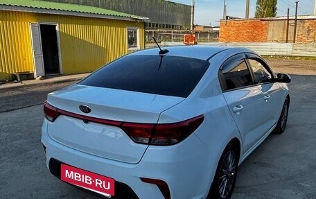 KIA Rio IV, 2017 год, 1 100 000 рублей, 4 фотография