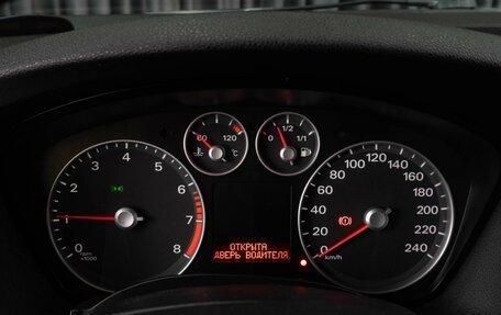 Ford Focus II рестайлинг, 2007 год, 599 000 рублей, 13 фотография