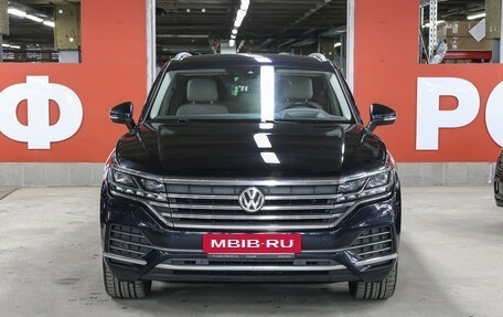 Volkswagen Touareg III, 2020 год, 4 998 000 рублей, 2 фотография