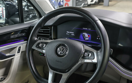 Volkswagen Touareg III, 2020 год, 4 998 000 рублей, 15 фотография