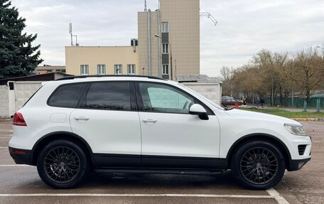 Volkswagen Touareg III, 2015 год, 2 400 000 рублей, 5 фотография