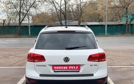 Volkswagen Touareg III, 2015 год, 2 400 000 рублей, 9 фотография