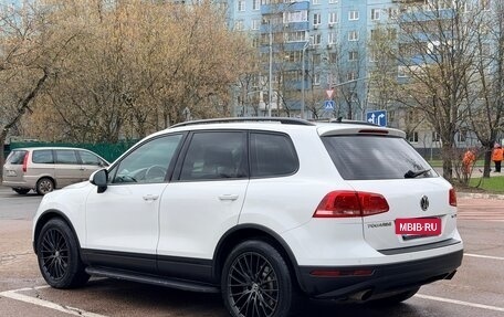 Volkswagen Touareg III, 2015 год, 2 400 000 рублей, 7 фотография