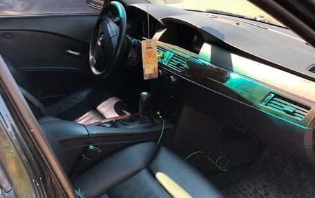 BMW 5 серия, 2006 год, 825 000 рублей, 15 фотография