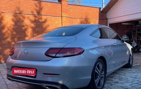 Mercedes-Benz C-Класс, 2018 год, 2 699 999 рублей, 7 фотография
