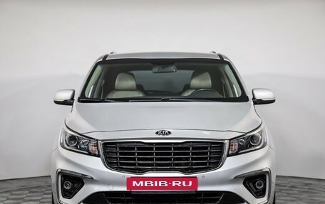KIA Carnival III, 2018 год, 2 489 000 рублей, 2 фотография