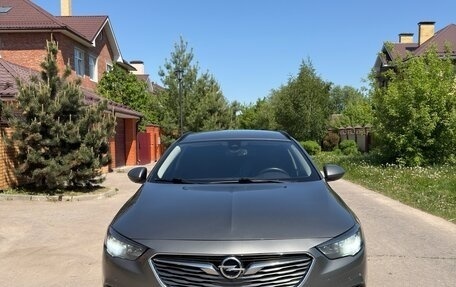 Opel Insignia II рестайлинг, 2019 год, 1 320 000 рублей, 1 фотография