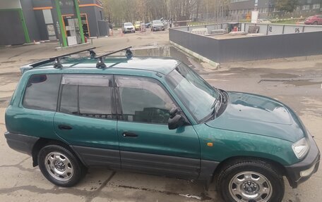 Toyota RAV4, 1997 год, 699 999 рублей, 2 фотография