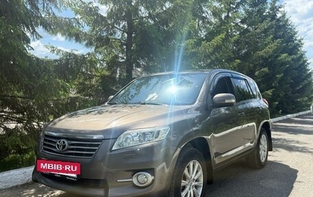 Toyota RAV4, 2011 год, 1 350 000 рублей, 4 фотография