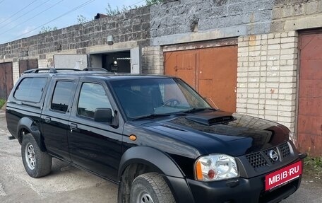 Nissan NP300, 2011 год, 1 250 000 рублей, 3 фотография