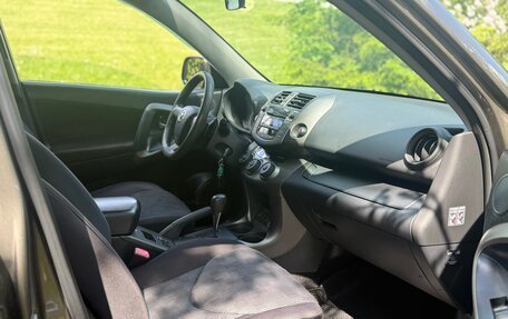 Toyota RAV4, 2011 год, 1 350 000 рублей, 16 фотография