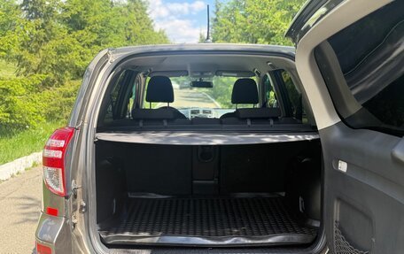 Toyota RAV4, 2011 год, 1 350 000 рублей, 10 фотография