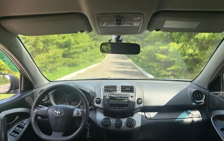 Toyota RAV4, 2011 год, 1 350 000 рублей, 12 фотография