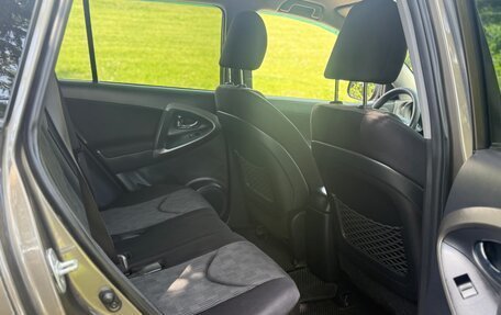 Toyota RAV4, 2011 год, 1 350 000 рублей, 17 фотография