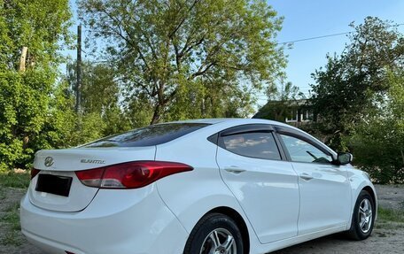 Hyundai Elantra V, 2013 год, 850 000 рублей, 4 фотография