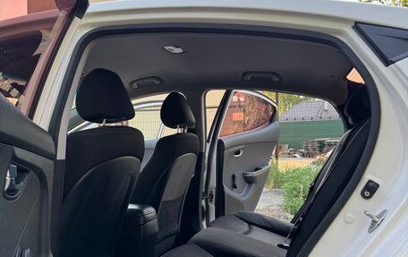 Hyundai Elantra V, 2013 год, 850 000 рублей, 12 фотография