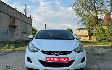 Hyundai Elantra V, 2013 год, 850 000 рублей, 5 фотография