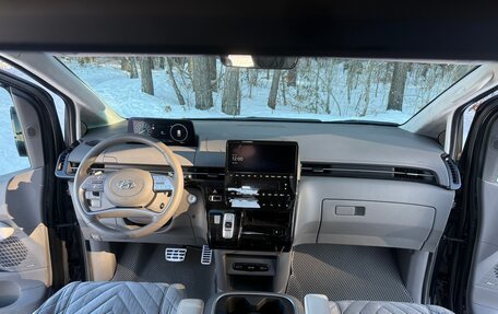 Hyundai Staria, 2023 год, 6 700 000 рублей, 23 фотография