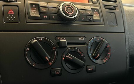 Nissan Tiida, 2013 год, 949 000 рублей, 12 фотография